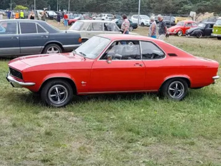 Panneau Parking Réservé Opel Manta A (1970-75) - Aluminium 12x18 Ou 8x12 Pouces - Neuf