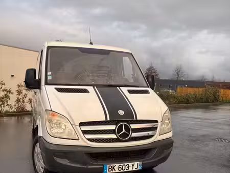 Mercedes-Benz Sprinter 129
