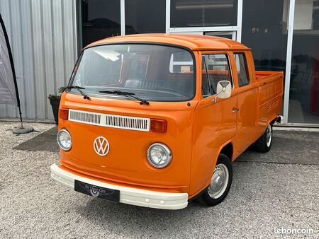 Volkswagen Combi T1 Raccourci + Remorque – 1/18 SOLIDO Orange