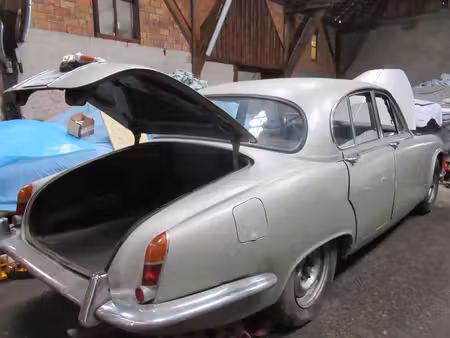 Jaguar 420 Collection