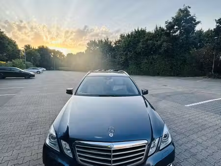 Mercedes-Benz Classe E E 200 Avantgarde