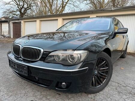 BMW Série 7 745d 4.4 329