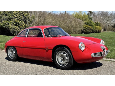 1962 Alfa Romeo Giulietta Sprint Zagato 'Coda Tronca' | Villa d'Este 2011 | RM Sotheby's