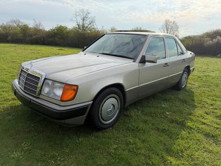Mercedes-Benz Classe E 220 E