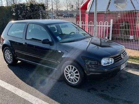 Volkswagen Golf 1.4 75