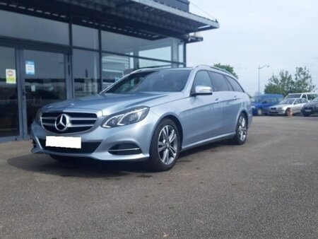 Mercedes-Benz Classe E E 220 2.1 170 Executive
