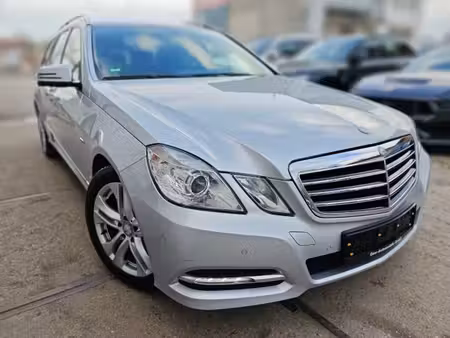 Mercedes-Benz Classe E E 200 2.0 184 Avantgarde