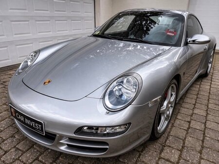 Porsche 911 Carrera 4S 3.8 355 4x4