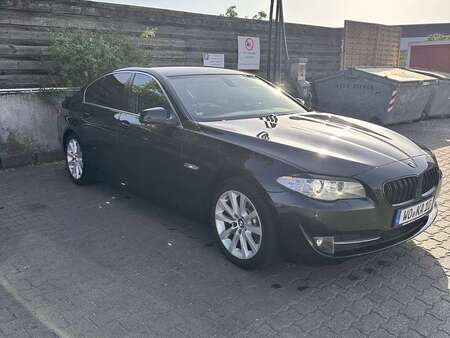 BMW Série 5 528i 3.0 258