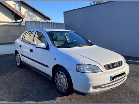 Opel Astra 1.7 75 Edition 2000