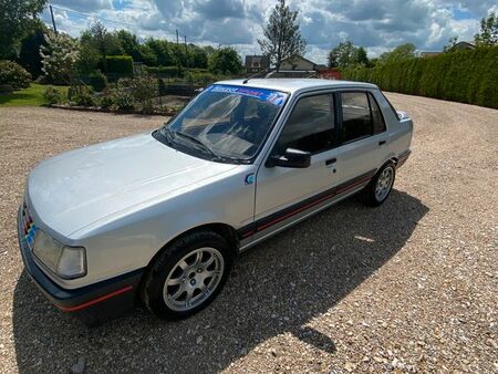 Peugeot 309 GTI