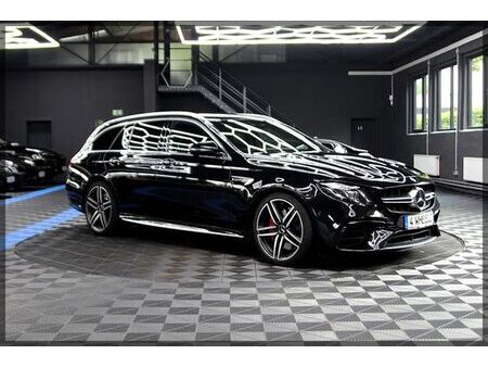 Mercedes-Benz Classe E E 63 AMG