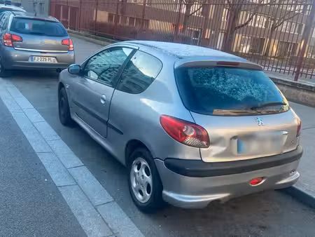 Peugeot 206 1.9 70