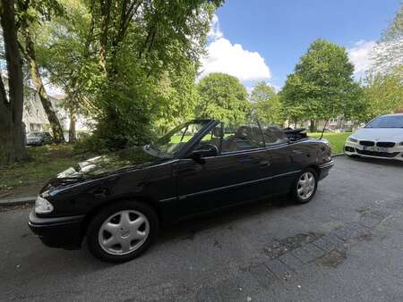 Opel Astra 1.6 Edition