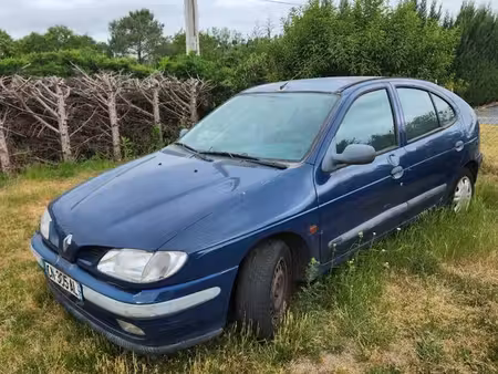 Renault Mégane 1.4 75