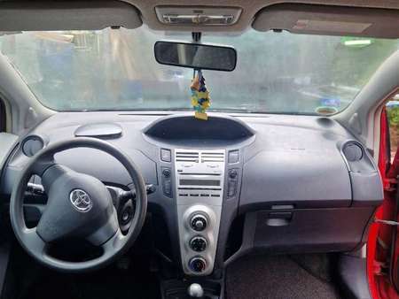 Toyota Yaris 1.3 VVT-i 87 Luna