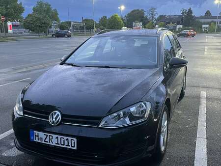 Volkswagen Golf 1.6 TDI 105 Confortline