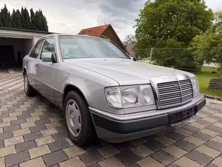 Mercedes-Benz Classe E 200 E