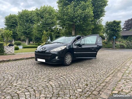 Peugeot 207 1.6 HDi 90