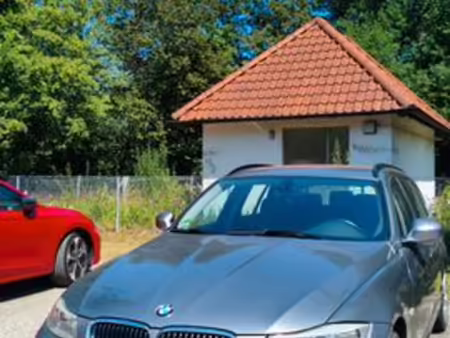 BMW Série 3 318d 2.0 143