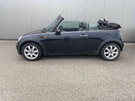 Mini Cabrio Cooper 1.6