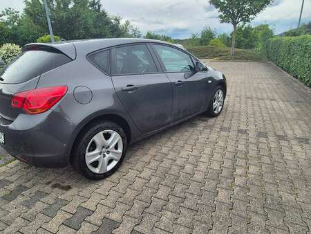 Opel Astra 1.4 140 Sport