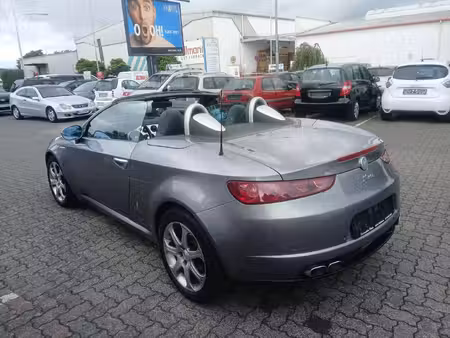 Alfa Romeo Spider 2.2 185 Exclusive