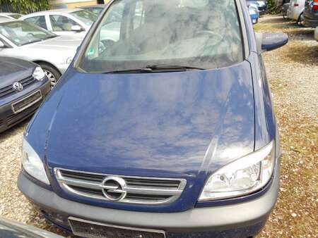 Opel Zafira 2.2 125