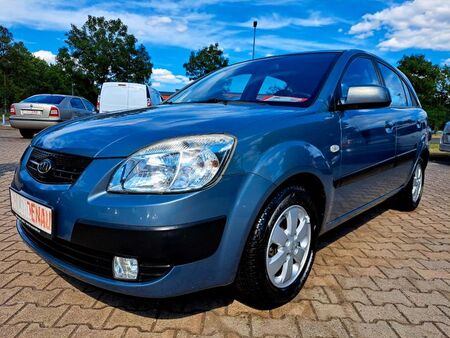 Kia Rio 1.4 97 EX