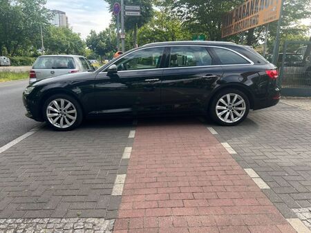 Audi A4 2.0 TDI 150 Design