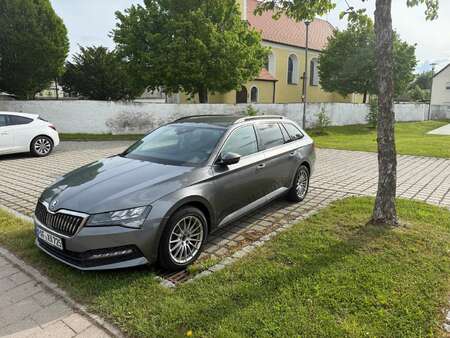 Škoda Superb 2.0 TDI 200