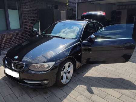 BMW Série 3 330d 3.0 245