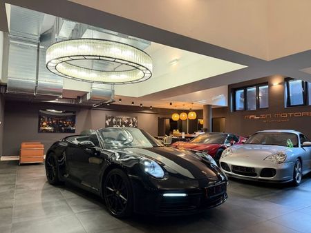 Porsche 911 Carrera