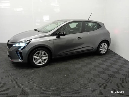 Renault Clio E-Tech 1.6 145 Evolution