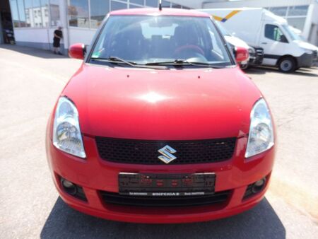 Suzuki Swift 1.3 92