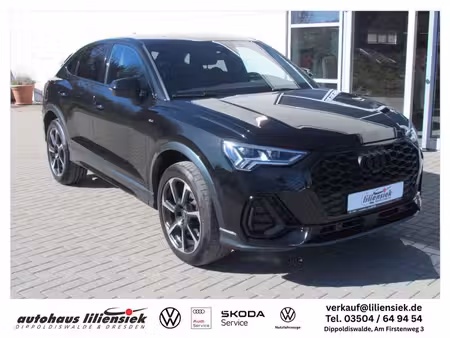 Audi Q3 45 TFSI E 1.4 TFSI 150 S line