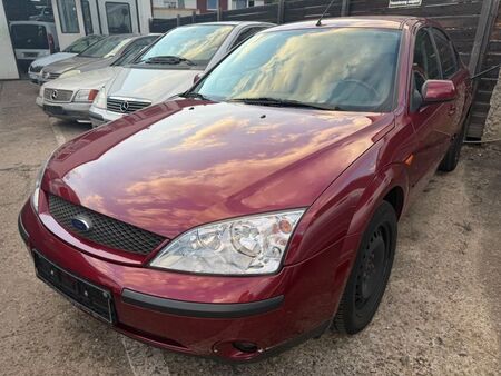 Ford Mondeo 1.8 125 Ambiente
