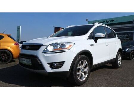 Ford Kuga 2.0 TDCi 140 Champions Edition