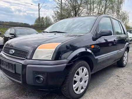 Ford Fusion 1.6 100