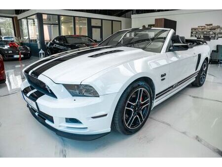 Ford Mustang V8 5.0