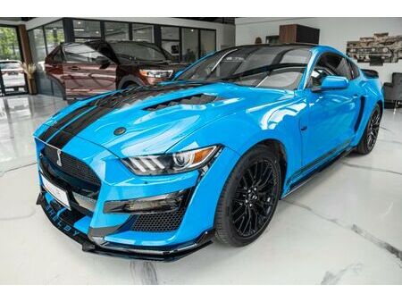 Ford Mustang Shelby GT500 V6 3.7