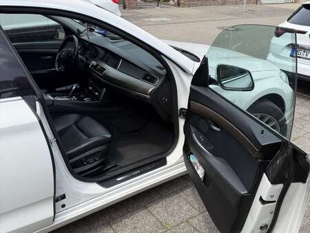 BMW Série 5 530d 3.0 245 xDrive