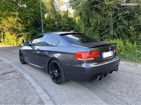 BMW Série 3 325d 3.0 197
