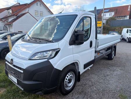 Opel Movano 2.2 HDi 140