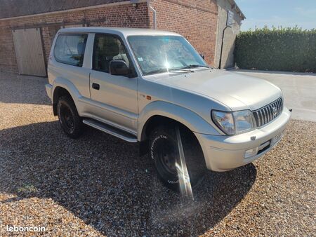 Toyota Land Cruiser 3.0 D-4D