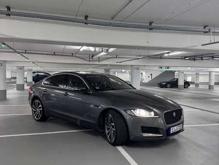 Jaguar XF D300 V6 3.0 300 Prestige