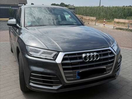 Audi Q5 50 TFSI E 2.0 299 Design quattro