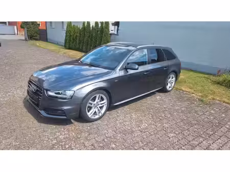 Audi A4 2.0 TDI 177 S line