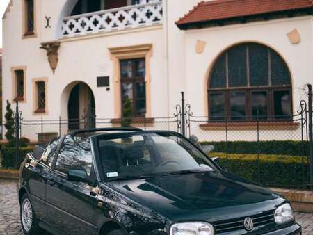 Volkswagen Golf 1.6 75