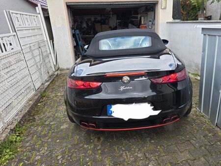 Alfa Romeo Spider 2.2 185 Exclusive